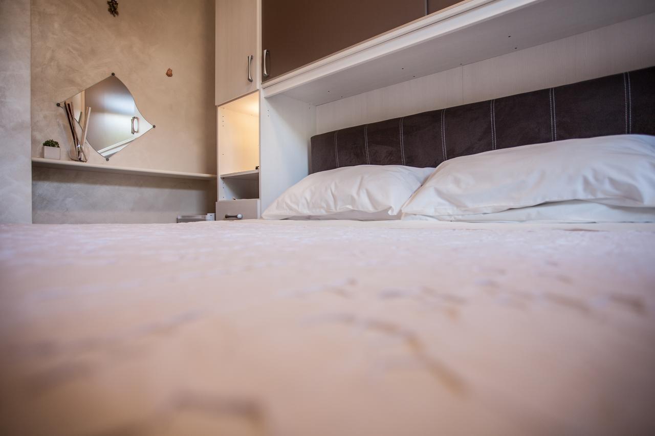 Venere B&B Кастельмола Экстерьер фото