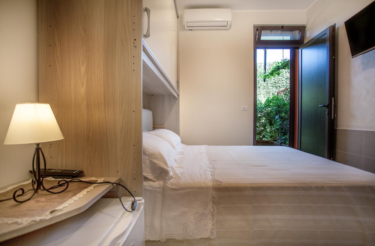 Venere B&B Кастельмола Экстерьер фото